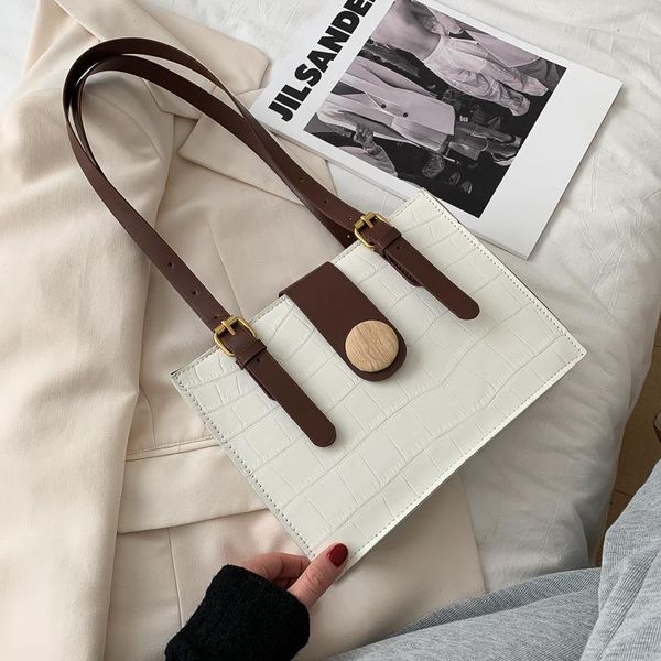 cross body 2021 fashion woman's bag adjustable shoulder straps vintage totes stone printing lady purses evening party handbag
cross body 2021 fashion woman's bag adjustable shoulder straps vintage totes stone printing lady purses evening party handbag
