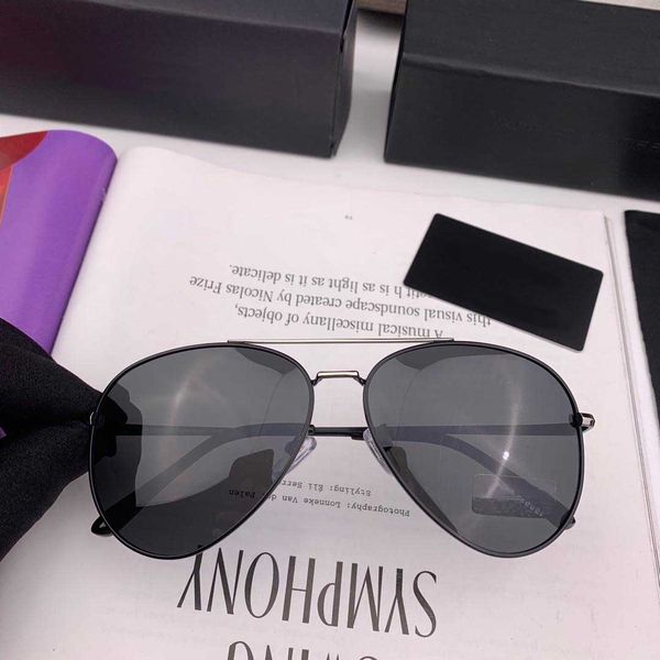 mens designer sunglasses luxury fashion polarizing sunglasses brand designer sun glasses for men with box, White;black
mens designer sunglasses luxury fashion polarizing sunglasses brand designer sun glasses for men with box, White;black