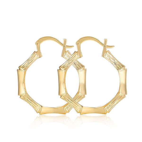30mm Twist Round Circle Hoop Earrings Women Trendy Jewelry Fashion Metal Elegant Earrings Accessories Brincos Wholesale Price, Golden;silver
30mm Twist Round Circle Hoop Earrings Women Trendy Jewelry Fashion Metal Elegant Earrings Accessories Brincos Wholesale Price, Golden;silver