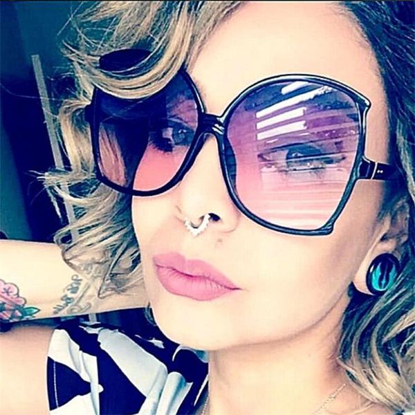 sunglasses large designer women gradient shades transparent color frame sun glasses fashion oversized, White;black
sunglasses large designer women gradient shades transparent color frame sun glasses fashion oversized, White;black