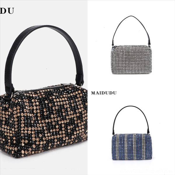 8e4me luxury women bags designer bag root circular saddle brand leather ladies crossbody bag handbag fashion shoulder bag
8e4me luxury women bags designer bag root circular saddle brand leather ladies crossbody bag handbag fashion shoulder bag