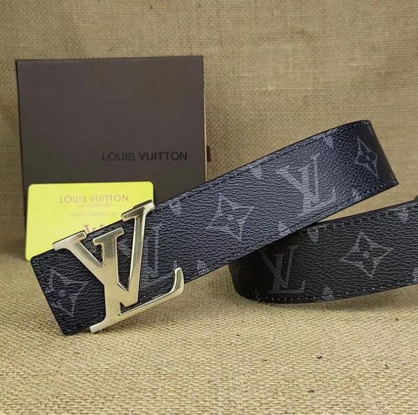 2021 fashion luxury belt buckle leather high-grade men's belt men's designer high-quality designer belt ing, Black;brown
2021 fashion luxury belt buckle leather high-grade men's belt men's designer high-quality designer belt ing, Black;brown