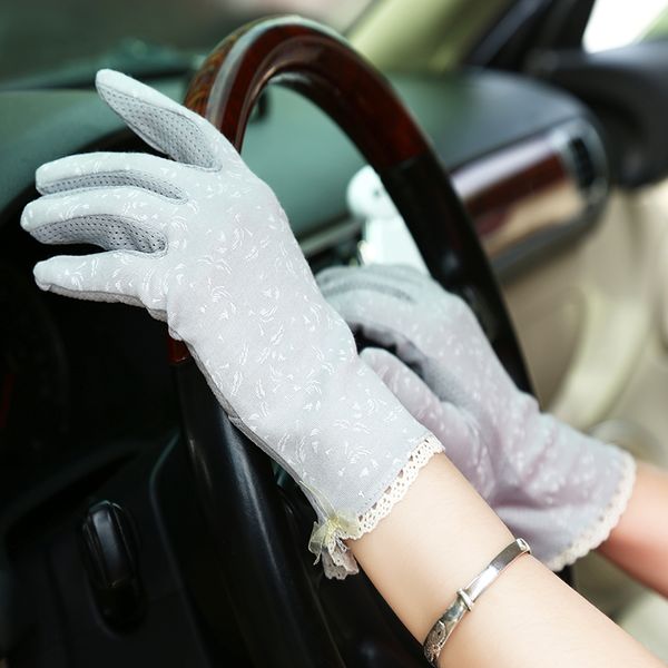 women' summer driving car sun protection cotton feather pattern lace bow macrame anti-slip touch screen gloves, Blue;gray
women' summer driving car sun protection cotton feather pattern lace bow macrame anti-slip touch screen gloves, Blue;gray
