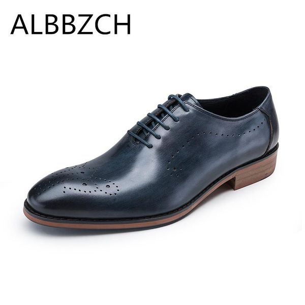 new fashion carving oxofrds men shoes pointed toe lace up men's genuine leather dress shoes black blue wedding work
new fashion carving oxofrds men shoes pointed toe lace up men's genuine leather dress shoes black blue wedding work