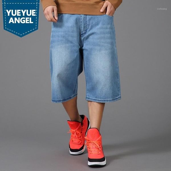 men's jeans 2021 plus size 30-46 mens cargo denim shorts blue loose fit streetwear baggy straight jean for male calf-length pants1
men's jeans 2021 plus size 30-46 mens cargo denim shorts blue loose fit streetwear baggy straight jean for male calf-length pants1