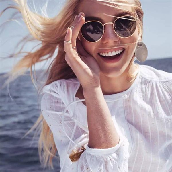 molniya 2020 metal classic vintage women sunglasses design glasses female driving eyewear masculino, White;black
molniya 2020 metal classic vintage women sunglasses design glasses female driving eyewear masculino, White;black