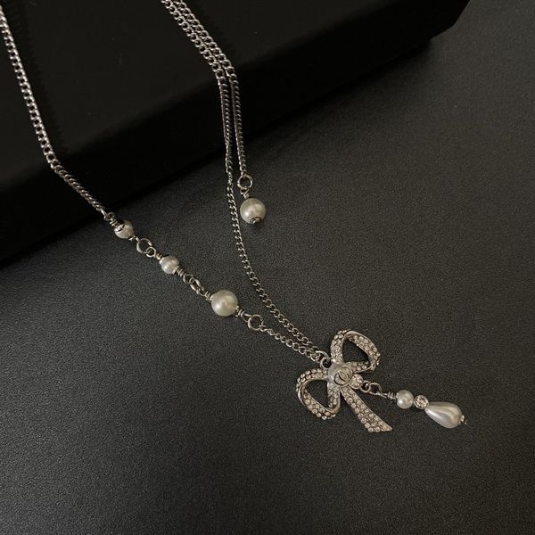 xiaoxiangfeng дважды с bow шеи цепи, элегантный личность и мода, алмазный кулон swarovski, стекло жемчужное ожерелье мода, Silver
xiaoxiangfeng дважды с bow шеи цепи, элегантный личность и мода, алмазный кулон swarovski, стекло жемчужное ожерелье мода, Silver