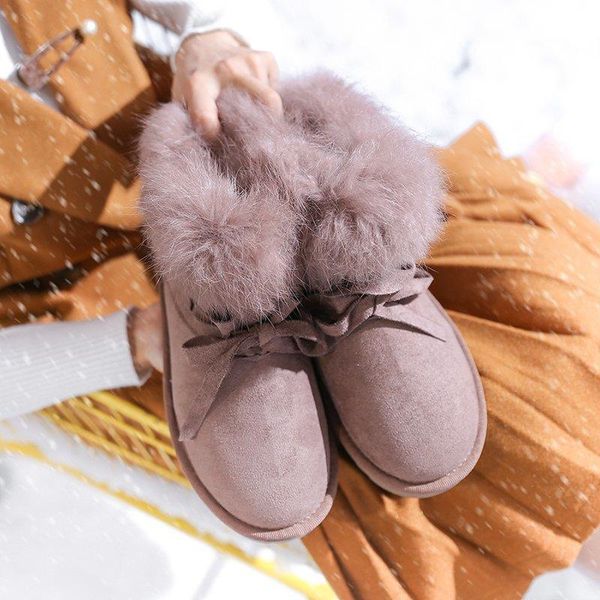 2020 new faux fur warm woman snow boots women wild thicken plush warm winter shoes casual bow low heel ankle boots ladies, Black
2020 new faux fur warm woman snow boots women wild thicken plush warm winter shoes casual bow low heel ankle boots ladies, Black