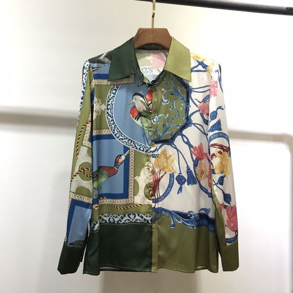 2021 original single spring new luxury design fashion mandarin duck super classic floral contrast printing lady shirt ing, White
2021 original single spring new luxury design fashion mandarin duck super classic floral contrast printing lady shirt ing, White