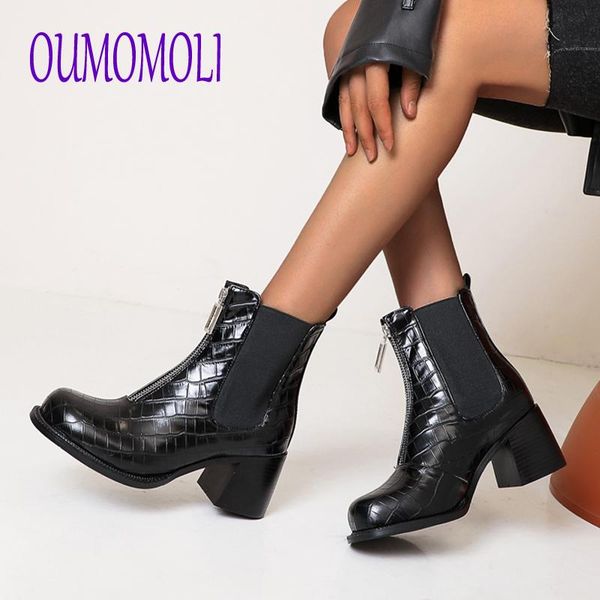 2020 women ankle boots stone pattern round toe pu leather all match square high heel fashion winter shoes women boots v279, Black
2020 women ankle boots stone pattern round toe pu leather all match square high heel fashion winter shoes women boots v279, Black