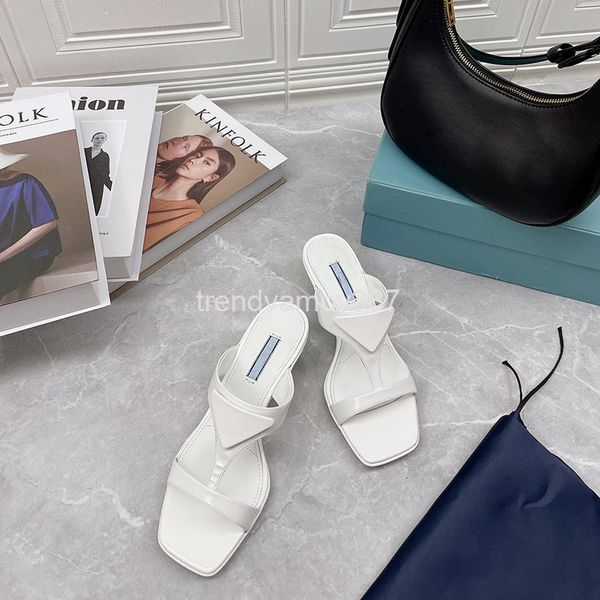 slippers european square sandals women's thin heel summer comfortable one line with triangle slippers cat shoes, Black
slippers european square sandals women's thin heel summer comfortable one line with triangle slippers cat shoes, Black