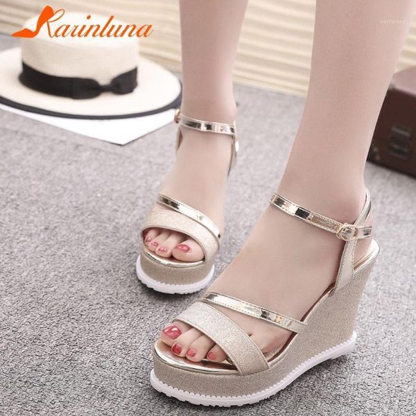 karin 2020 new design wedge high heels party club sandals woman shoes platform buckle strap summer shoes ladies sandals1, Black
karin 2020 new design wedge high heels party club sandals woman shoes platform buckle strap summer shoes ladies sandals1, Black