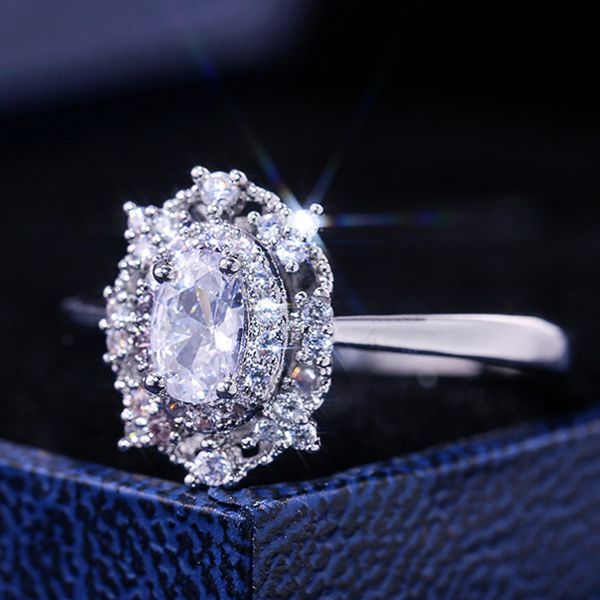 februaryfrost brand classic oval princess cutting wedding ring with dazzling cubic zircon women wholesale jewelry finger ring, Golden;silver
februaryfrost brand classic oval princess cutting wedding ring with dazzling cubic zircon women wholesale jewelry finger ring, Golden;silver