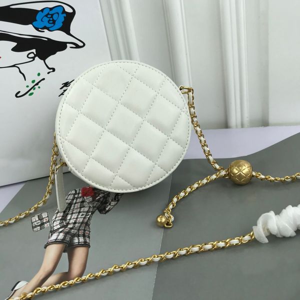 new style small round handbag, stylish and beautiful flap bag, multifunctional chain crossbody bag
new style small round handbag, stylish and beautiful flap bag, multifunctional chain crossbody bag