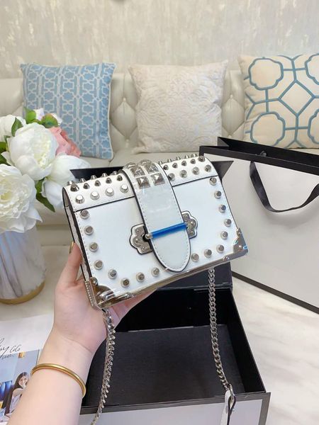 women's designer's crossbody bags shoulder bags flap fashion rivet style small size with slot pockets pd20092907
women's designer's crossbody bags shoulder bags flap fashion rivet style small size with slot pockets pd20092907