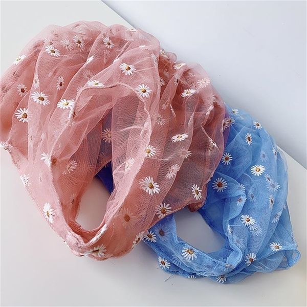 2pcs new style hand bag fresh and western style small daisy embroidery tulle bag female underarm bag
2pcs new style hand bag fresh and western style small daisy embroidery tulle bag female underarm bag