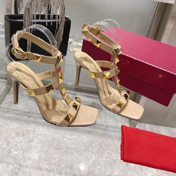 classic fashion slides sandals lady summer sandals designer metal buckle large size leather thick bottom high heeled women shoe bagshoe1978, Black
classic fashion slides sandals lady summer sandals designer metal buckle large size leather thick bottom high heeled women shoe bagshoe1978, Black
