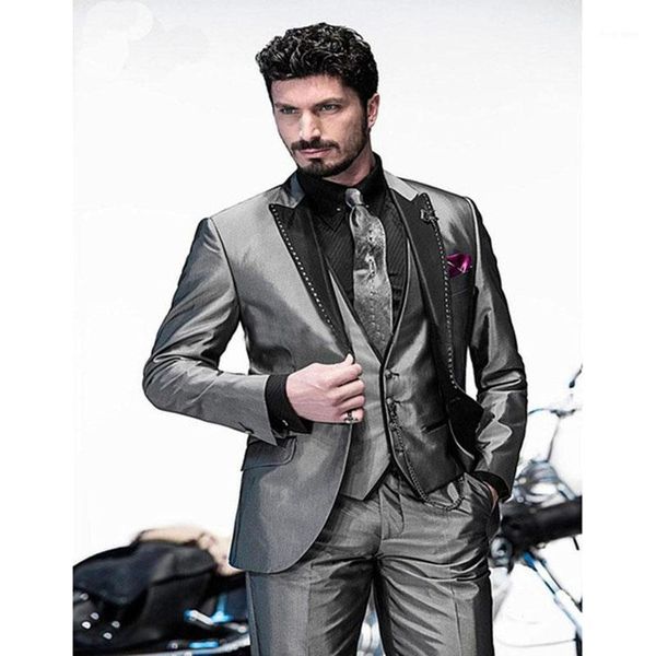 new 2020 men's fashion gentleman wedding dress mens suits terno slim fit men business suit tuxedo (jackets+pants+vest)1, White;black
new 2020 men's fashion gentleman wedding dress mens suits terno slim fit men business suit tuxedo (jackets+pants+vest)1, White;black