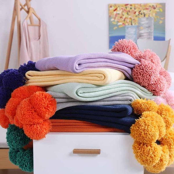 blankets 2021 luxury beautiful swiss blanket super soft cotton fabric baby sofa throw winter qulit bedsheet with hanging ball
blankets 2021 luxury beautiful swiss blanket super soft cotton fabric baby sofa throw winter qulit bedsheet with hanging ball