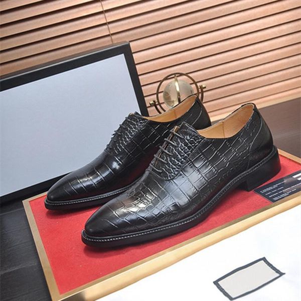 designer dress shoes men oxford patent leather men's dress shoes business shoes men oxford leather zapatos de hombre de vestir formal, Black
designer dress shoes men oxford patent leather men's dress shoes business shoes men oxford leather zapatos de hombre de vestir formal, Black