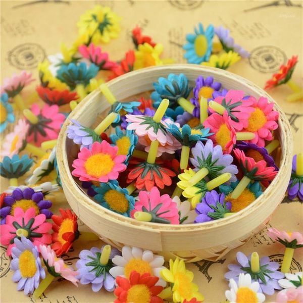 wholesale-30pcs/lot 2cm silk flash mini artificial daisy flower head for wedding decoration diy wreath gift decorative craft flower1
wholesale-30pcs/lot 2cm silk flash mini artificial daisy flower head for wedding decoration diy wreath gift decorative craft flower1