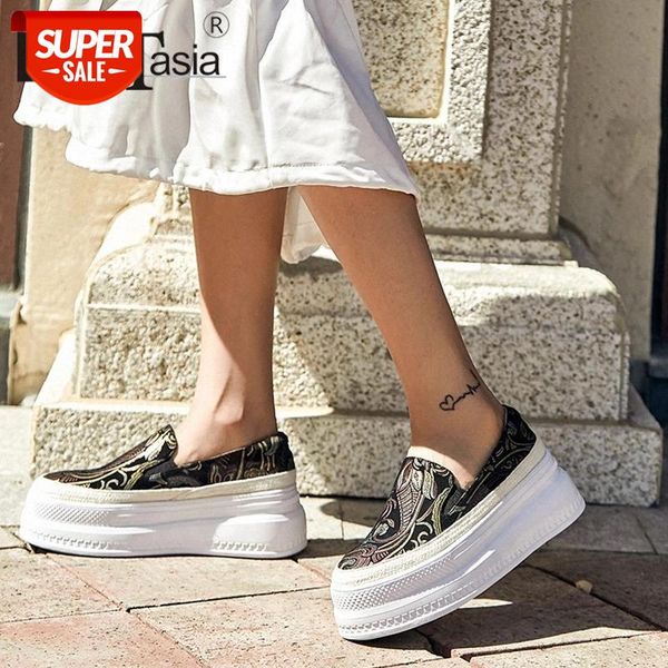 doratasia 2019 new fashion spring whole leather flats women flat platform shoes woman embroider girl spring loafers #z32i
doratasia 2019 new fashion spring whole leather flats women flat platform shoes woman embroider girl spring loafers #z32i
