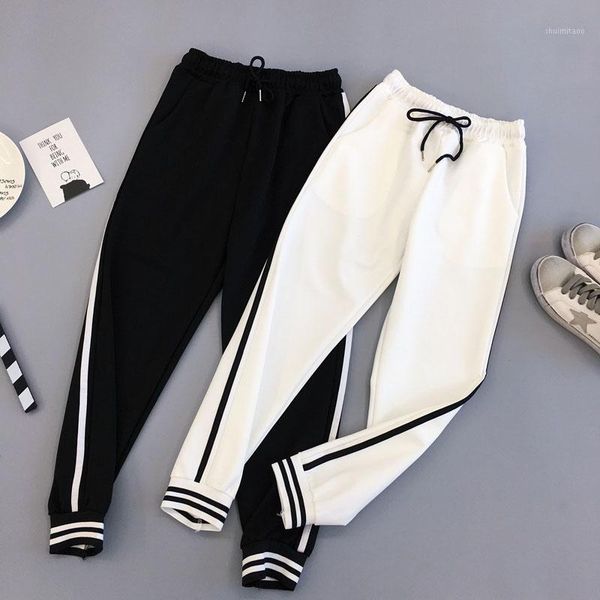 women jogger pants 2020 new spring and autumn black white female ankle-length pants student teenager girls korean style n381 
women jogger pants 2020 new spring and autumn black white female ankle-length pants student teenager girls korean style n381