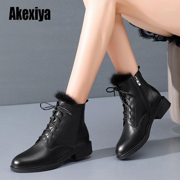 boots women's 2021 winter genuine leather warm wool fur snow tooling short fashion non-slip women u6241, Black
boots women's 2021 winter genuine leather warm wool fur snow tooling short fashion non-slip women u6241, Black