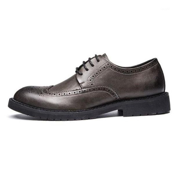 2021 new fashion men dress leather shoes business wedding casual shoes comfortable office party brogue d01-241, Black
2021 new fashion men dress leather shoes business wedding casual shoes comfortable office party brogue d01-241, Black