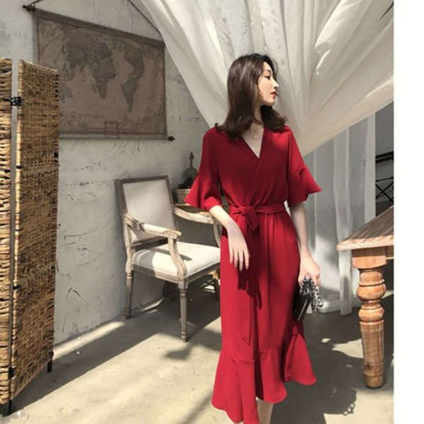 celebrity women's style spring 2020 minority french dress v-neck waist chic ruffle skirt, Black;gray
celebrity women's style spring 2020 minority french dress v-neck waist chic ruffle skirt, Black;gray