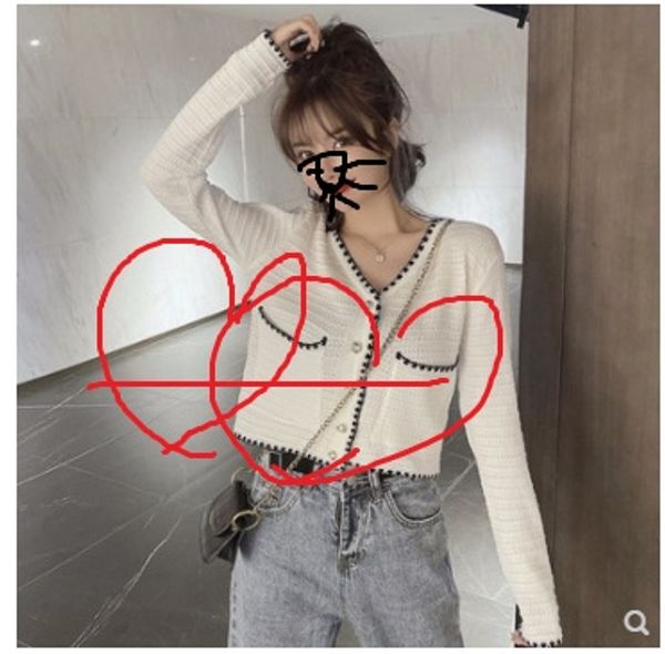south korea 2020 new color contrast v-neck short loose thin chic short sleeve t-shirt long sleeve women's wear coat t-shirt fxnlg fx, White;black
south korea 2020 new color contrast v-neck short loose thin chic short sleeve t-shirt long sleeve women's wear coat t-shirt fxnlg fx, White;black