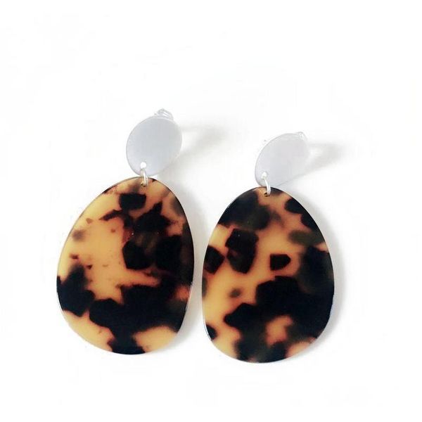 shipping new arrivels silver alloy geometric tortoise resin leopard print brown color sweet clip earring, elegant holiday clip sr7et
shipping new arrivels silver alloy geometric tortoise resin leopard print brown color sweet clip earring, elegant holiday clip sr7et