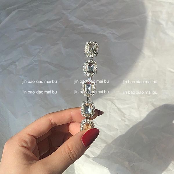 a2005 fashion pearl hair clip for women girls barrette handmade pearl flower crown hairpin hair accessories wedding party gifts, Golden;silver
a2005 fashion pearl hair clip for women girls barrette handmade pearl flower crown hairpin hair accessories wedding party gifts, Golden;silver