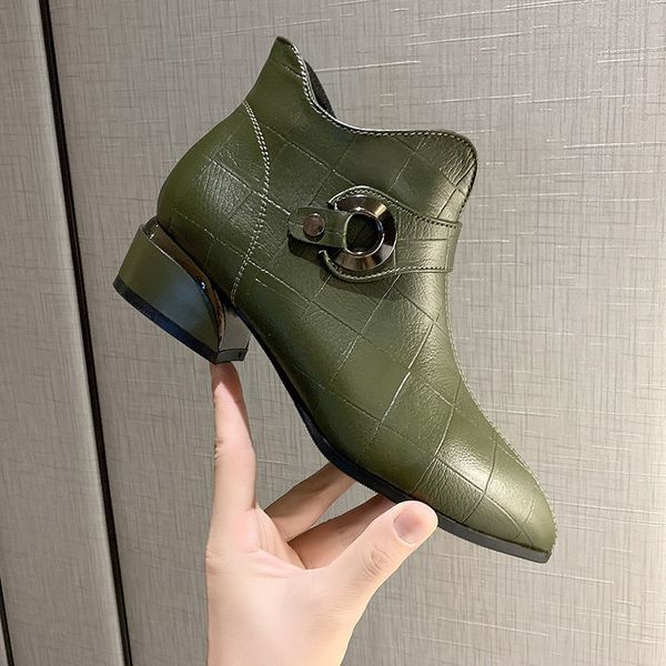 fhanchu 2022 women short bootsmid heel winter shoesfashion buckle ankle botasmetal pointed toeblackarmy-greendropshipping, Black
fhanchu 2022 women short bootsmid heel winter shoesfashion buckle ankle botasmetal pointed toeblackarmy-greendropshipping, Black