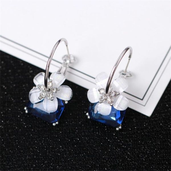 petal girl-glass flower ornaments geometric rhinestone earrings decoration fashion temperament wild 2021 new jewelry gifts1, Golden
petal girl-glass flower ornaments geometric rhinestone earrings decoration fashion temperament wild 2021 new jewelry gifts1, Golden