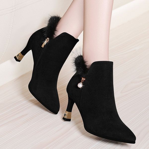 2020 winter fur women ankle boots black flock high heels dress shoes pearl pointed toe office shoes thin heels botas mujer 8818n #0u4a
2020 winter fur women ankle boots black flock high heels dress shoes pearl pointed toe office shoes thin heels botas mujer 8818n #0u4a