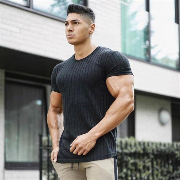 running jerseys o-neck short sleeve t shirt men fitness slim fit sports strips t-shirt fashion tees summer knitted gym clothing, Black;blue
running jerseys o-neck short sleeve t shirt men fitness slim fit sports strips t-shirt fashion tees summer knitted gym clothing, Black;blue