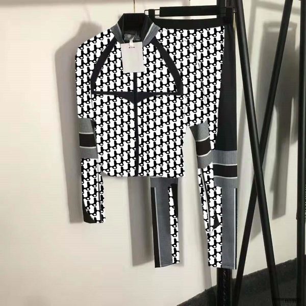 women's sportswear tracksuits yoga set workout blouses wear sports gym legging fitness crop yoga suit long sleeve
women's sportswear tracksuits yoga set workout blouses wear sports gym legging fitness crop yoga suit long sleeve