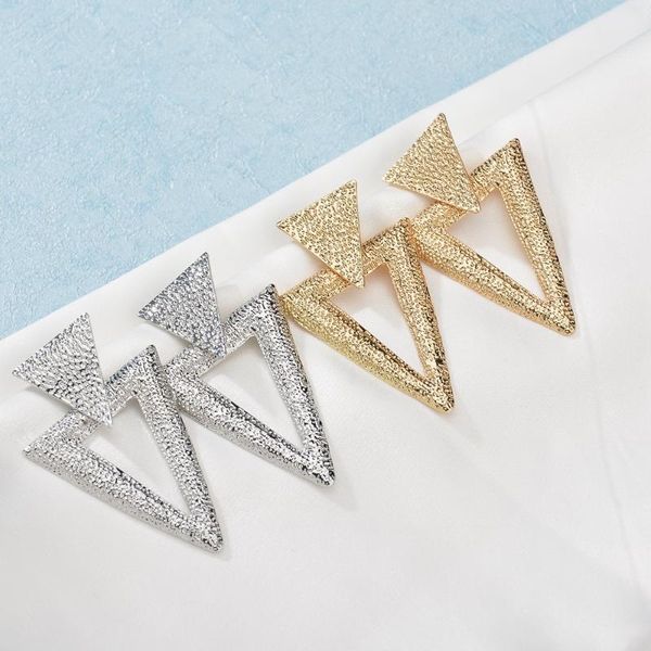 mestilo 2020 simple fashion women jewelry gold silver color geometric triangle pendant drop earrings for girls party jewelry hot
mestilo 2020 simple fashion women jewelry gold silver color geometric triangle pendant drop earrings for girls party jewelry hot