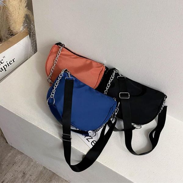 wholesal new woman hand bag messenger bags black chain women's bag single shoulder messenger underarm french stick
wholesal new woman hand bag messenger bags black chain women's bag single shoulder messenger underarm french stick