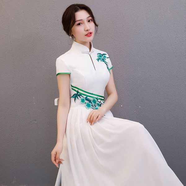 the spring national cheongsam cheongsamand autumn of 2019 slim fitting cheongsam dress stage chorus national wind instrument performance dre, Black;gray
the spring national cheongsam cheongsamand autumn of 2019 slim fitting cheongsam dress stage chorus national wind instrument performance dre, Black;gray