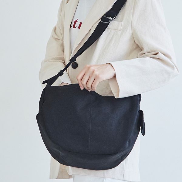 simple and fashionable large-capacity one-shoulder canvas bags casual solid color dumpling bag handbag yq 21013036dq
simple and fashionable large-capacity one-shoulder canvas bags casual solid color dumpling bag handbag yq 21013036dq