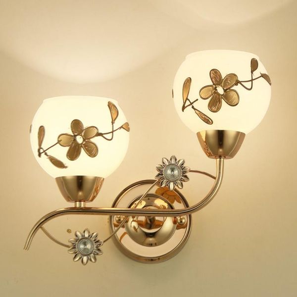 wall lamp european-style petal simple creative bedroom study el bedside engineering stair aisle
wall lamp european-style petal simple creative bedroom study el bedside engineering stair aisle