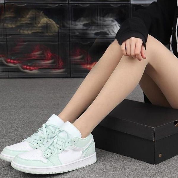 jumpman 1 low spruce aura spruce aura spruce aura white golf shoes tennis shoes mens designer trainers schoenen shoes
jumpman 1 low spruce aura spruce aura spruce aura white golf shoes tennis shoes mens designer trainers schoenen shoes