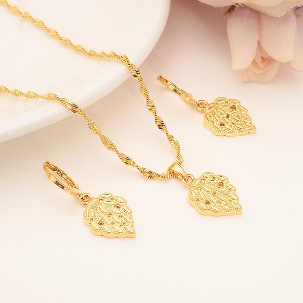 bangrui fashion necklace earring set women party gift gold color leaf necklace earrings jewelry sets, Silver
bangrui fashion necklace earring set women party gift gold color leaf necklace earrings jewelry sets, Silver