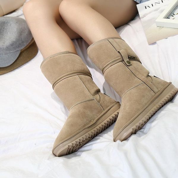 2020 new fur integrated solid zipper to keep warm landslide heel boots boots snow, Black
2020 new fur integrated solid zipper to keep warm landslide heel boots boots snow, Black