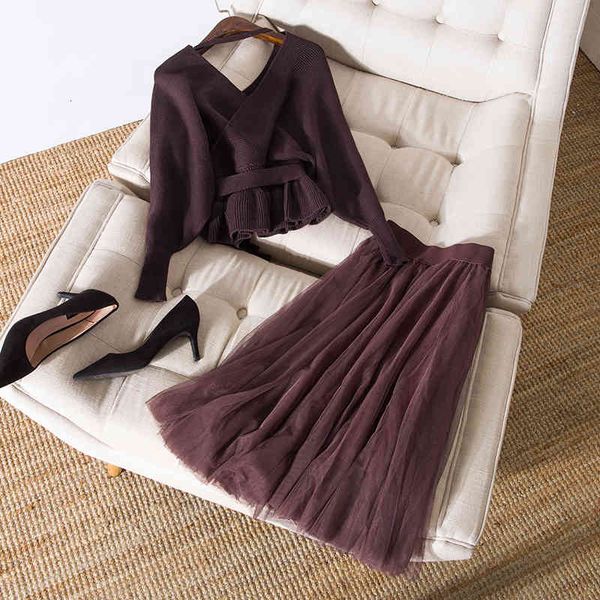 two piece dress womens kimono v-neck knitted sweater backless pullovers + mesh tutu skirts suits autumn winter two piece set brown my88, White
two piece dress womens kimono v-neck knitted sweater backless pullovers + mesh tutu skirts suits autumn winter two piece set brown my88, White