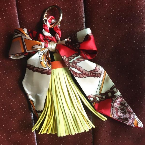 1pcs bowknot ribbon spring coil leather tassel key chain diy making decorative accessories phone bag craft pendant fringe trim h qylcbr
1pcs bowknot ribbon spring coil leather tassel key chain diy making decorative accessories phone bag craft pendant fringe trim h qylcbr