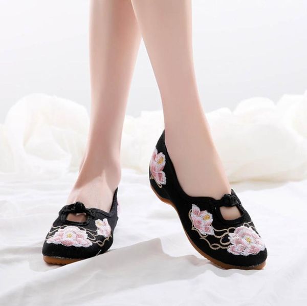 chinese ethnic embroidery women's shoes hard-wearing and anti-skid retro low-buckle women's shoes four colors female, Black
chinese ethnic embroidery women's shoes hard-wearing and anti-skid retro low-buckle women's shoes four colors female, Black
