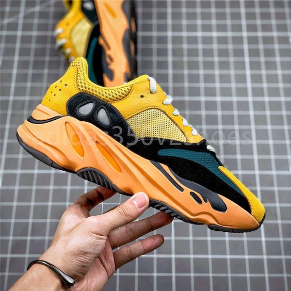 kanye west 700 v1 the sun is red rouge solaire women men running shoes athletic sports sneakers mens trainers eur 36-45, White;red
kanye west 700 v1 the sun is red rouge solaire women men running shoes athletic sports sneakers mens trainers eur 36-45, White;red